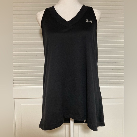 EUC Under Armour Semi-Fitted Razorback Heat Gear Size XL/TG/XG - Picture 2 of 10